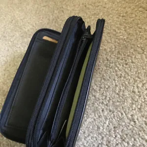 woman wallet never used Black thumbnail 3