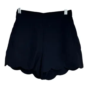 Aritzia Wilfred‎ Arbre High Waisted Scallop Shorts Size 2 thumbnail 2