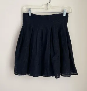 basics skirt thumbnail 1