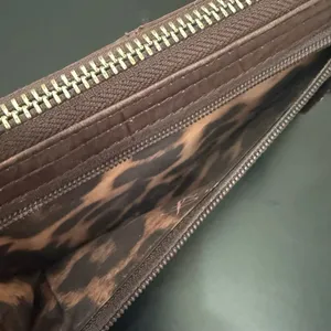 B MAKOWSKY Brown 100% Genuine Leather Zip Around Wallet 8”X4” thumbnail 4