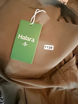 Halara XS High-Waisted Olive Green Leggings XS 7/8 Length Stretchy thumbnail 7