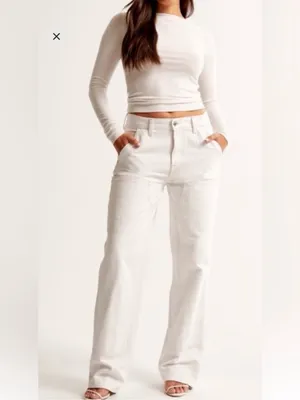 Abercrombie & Fitch The 90’s Straight Ultra High-Rise Jeans Size 27/4 thumbnail 3