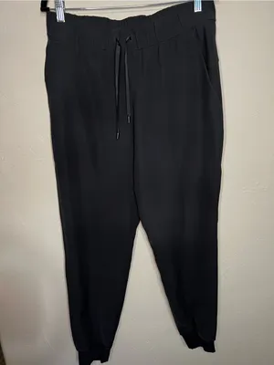 Lululemon On The Fly Black Athletic‎ Joggers thumbnail 2
