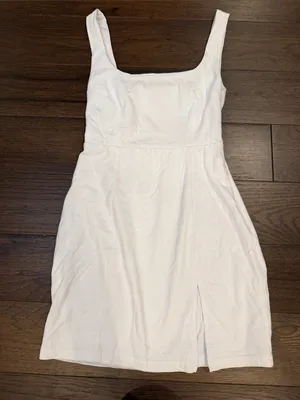 Showpo. White Hughes Mini Dress Size 4 NWT - C27-150 thumbnail 2