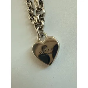 $599 Rare Authentic Gucci Sterling Silver Heart Charm Bracelet‎ thumbnail 5