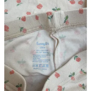 Sunny De PJ Shorts & Cami Set Floral Summer Snooze Size XXS Cream Peach thumbnail 3