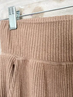 Abercrombie & Fitch Wide Leg Ribbed Knit Lounge Pants thumbnail 3