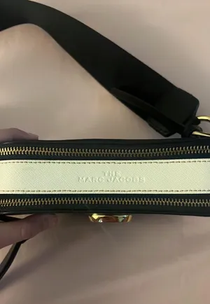 Marc Jacobs Snapshot Purse thumbnail 5
