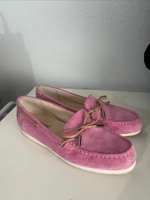 Suttons Ugg Women’s Australian Pink Leather Moccasins Flats Size 37 or 6.5 thumbnail 2