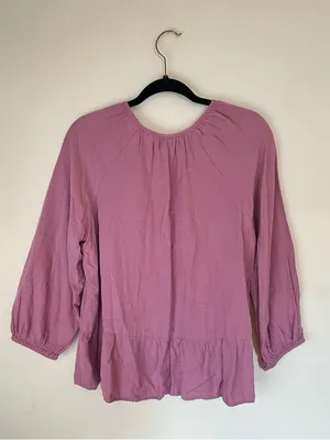 Old Navy Blouse thumbnail 4