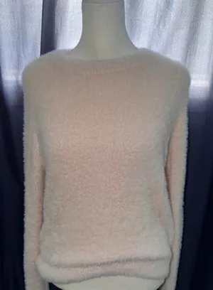 Aritzia Sunday Best Kitten Sweater Light Pink Size Medium NWOT thumbnail 1