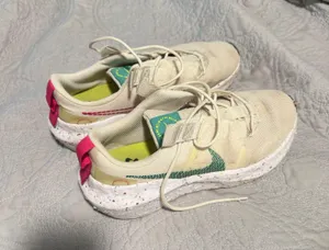 Women’s Phantom Malachite Nike thumbnail 1