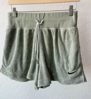 Nike green terry shorts thumbnail 1
