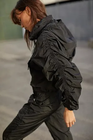 Free People Movement NWT Black Ruched Out Packable Jacket. Size Small thumbnail 6