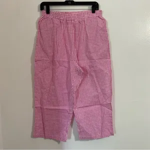 NWT Country Store Pink Gingham Capris | Size: Large thumbnail 2