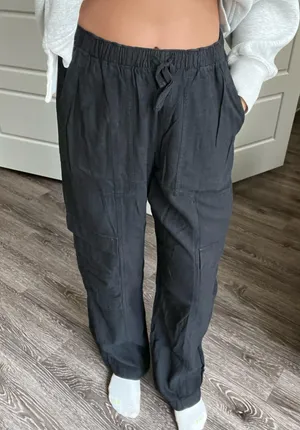Abercrombie & Fitch Linen-Blend Pull-On Cargo Pant thumbnail 1