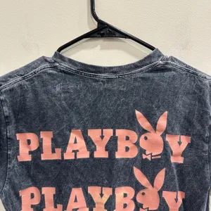 Playboy Acid Wash Graphic T-Shirt Gray Pink Bunny Logo Short Sleeve Small Grunge thumbnail 5