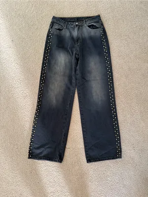 Missguided Faded Side Stud Low Rise Loose Straight Jeans thumbnail 3