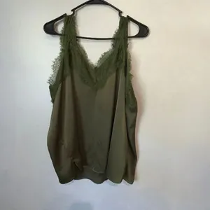 Bishop + Young Olive Green Satin Lace Trim V-Neck Camisole Tank Top 2X #1200 thumbnail 6