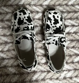 Boutique Shoes Size 8 thumbnail 1