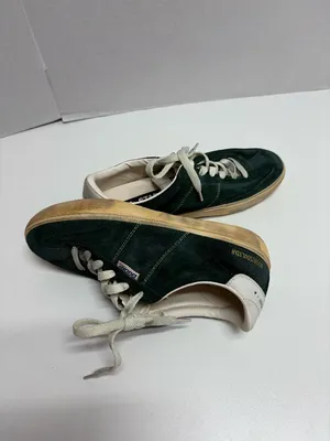 Golden Goose Soul Star‎ Low Top Velvet Sneakers - Size 39. thumbnail 2