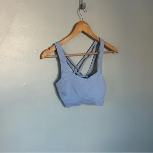 Women's Lululemon Light Blue Strappy Back Sports Bra Medium Support thumbnail 2