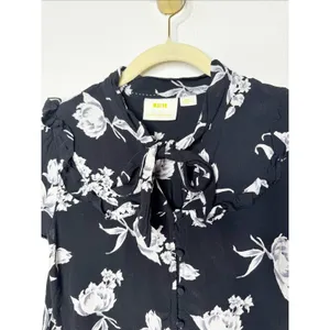 Anthopologie Maeve Black Floral Adagio Ruffle Collar Tie Top Small thumbnail 5