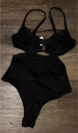 Anthropologie Bodysuit Black  thumbnail 4