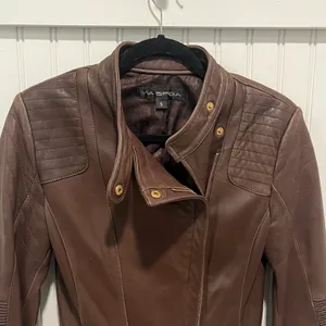 Via Spiga Moto Jacket Women S Brown Leather Biker Quilted Ribbed Gold Hardware thumbnail 2