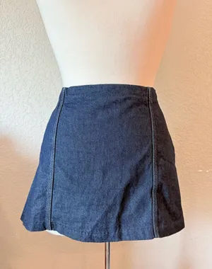 H&M Divided Dark Wash Denim A-Line Mini Skirt Size 4 thumbnail 1