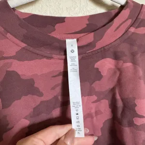 lululemon Perfectly‎ Oversized Crew Sweatshirt Sz 8 Camo Brier Rose thumbnail 6
