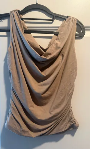 Abercrombie Top thumbnail 1