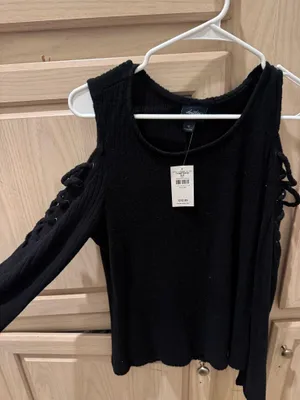 Women’s Buckle Cross up Shirt thumbnail 1