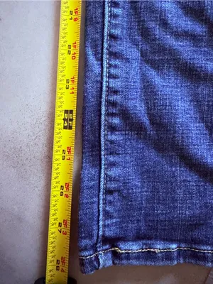 Levi’s Classic Straight Stretch Jeans Women’s Size 28 thumbnail 6