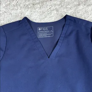 FIGS CASMA FW1100 Navy Blue Scrub Top Medium 2 Pockets V-Neck thumbnail 3