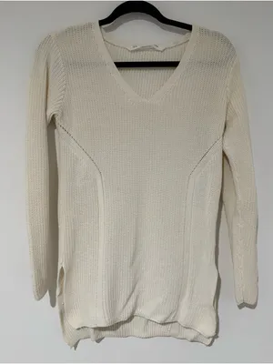 Athleta Women’s Highline Sweater Tunic Cream Size Small V-Neck Knit Casual Fall thumbnail 2