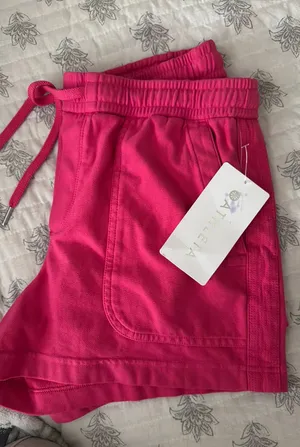 Athletes Shorts Athleta thumbnail 1