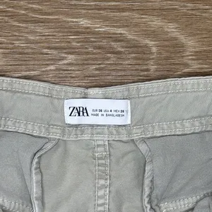 Zara Cargo Pants Womens Size 4 Beige Utility Straight Leg Casual Cotton thumbnail 2