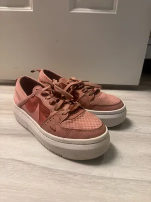 Pink Nike Court Vision thumbnail 2