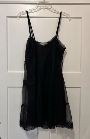 Victoria’s Secret Black Strappy Tulle Lace Nightie Lined Size Medium Babydoll thumbnail 7