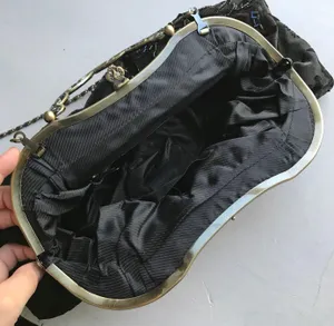 Vintage Black Floral Beaded Chain Crossbody Purse thumbnail 6