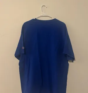 Champion St. Mary's University T-shirt XL thumbnail 2