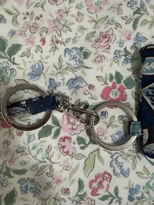 Vera Bradley Lanyard Zip Wallet ID Case thumbnail 5