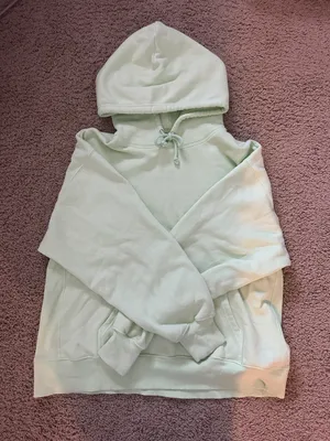 Aritzia Sweatshirt thumbnail 1