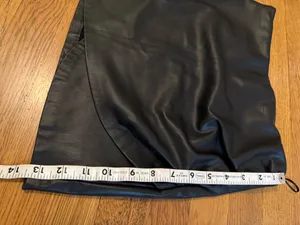 Zara faux leather Black Mini Skirt size XS thumbnail 7
