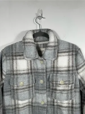 Abercrombie‎ & Fitch Gray and White Plaid Shacket thumbnail 4