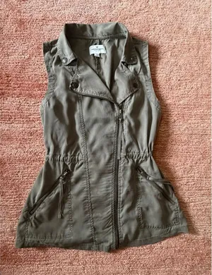 American Eagle Utility Vest Olive Green Lightweight Size S thumbnail 1