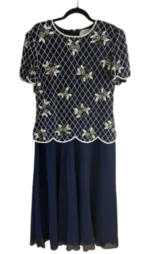 Papell Boutique Navy Beaded Evening Dress Size‎ 12 thumbnail 1