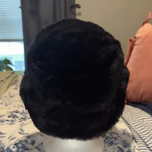 Apana Black Faux Fur Hat thumbnail 6
