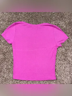 Bozzolo Ribbed Crewneck Short Sleeve Top in Bright Pink thumbnail 3